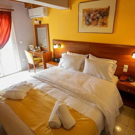 Mirabel Citycenter Hotel Argostoli  Exteriör bild