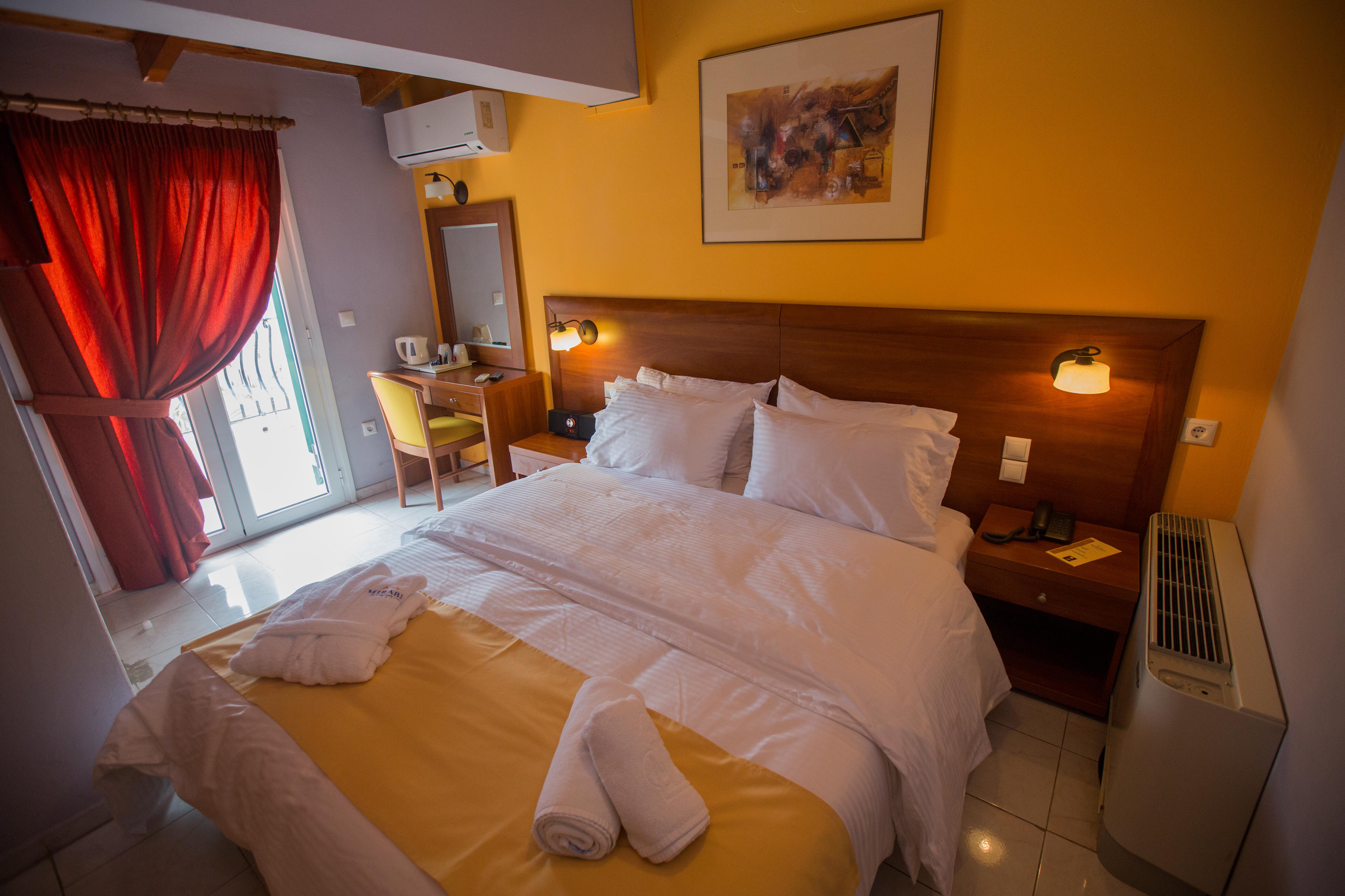 Mirabel Citycenter Hotel Argostoli  Exteriör bild